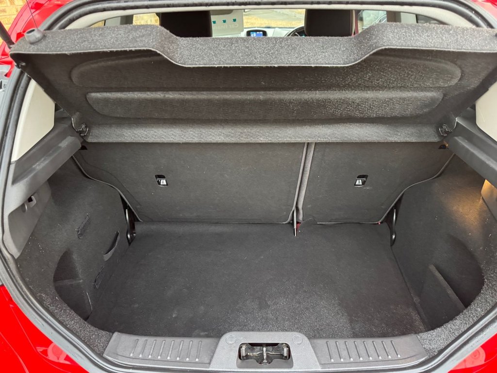 Used Ford Fiesta 2015 for sale - 76406652: Photo 37