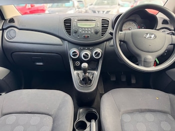 Used Hyundai i10 2009 for sale - 78371938: Photo