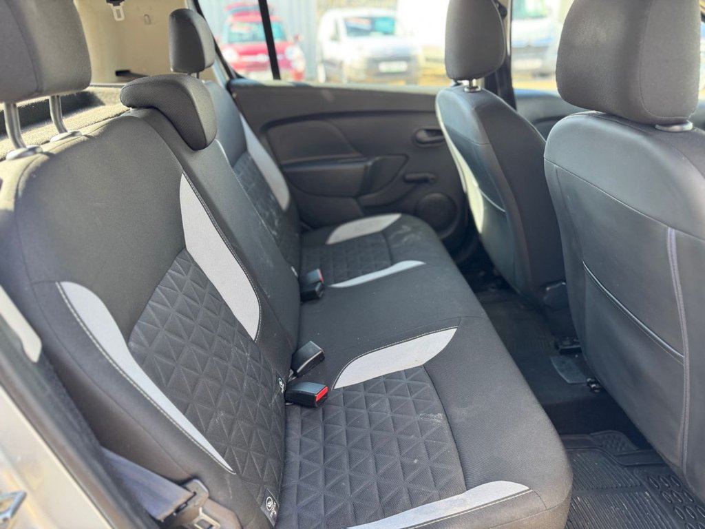Used Dacia Sandero Stepway 2014 for sale - 77891021: Photo 6