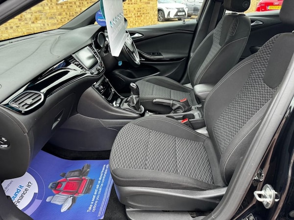 Used Vauxhall Astra 2017 for sale - 75488110: Photo 42