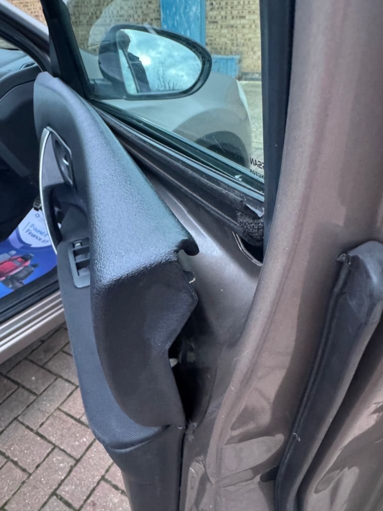 Used Nissan Qashqai 2009 for sale - 77088934: Photo 25