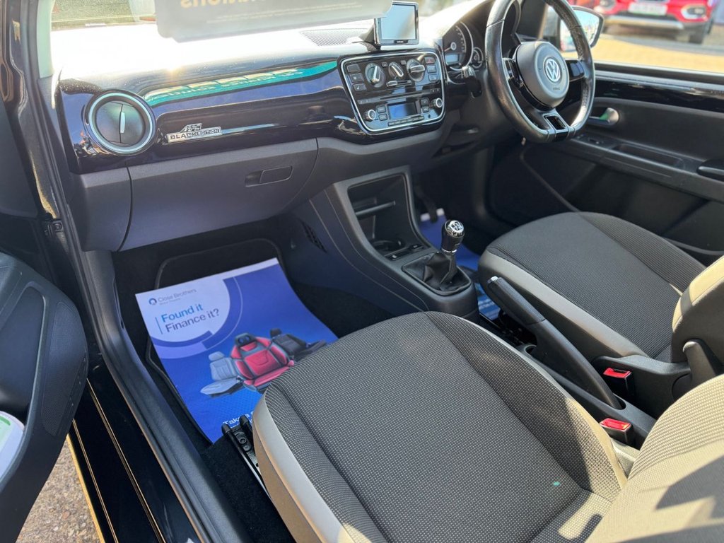 Used Volkswagen up! 2014 for sale - 77919631: Photo 26