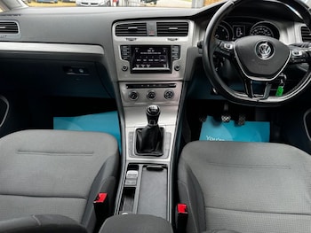 Used Volkswagen Golf 2015 for sale - 75384338: Photo