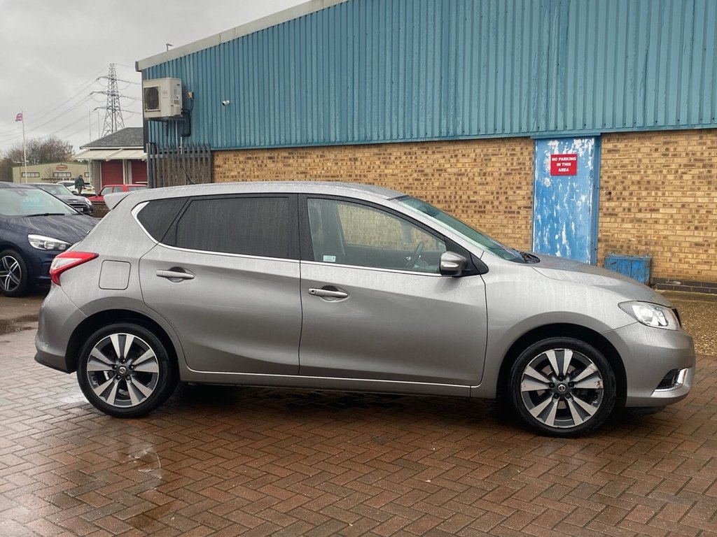 Used Nissan Pulsar 2014 for sale - 76848420: Photo 2