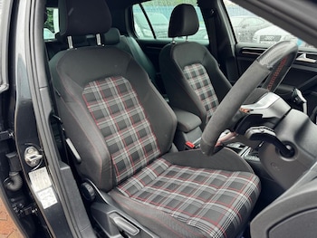 Used Volkswagen Golf 2015 for sale - 75444588: Photo