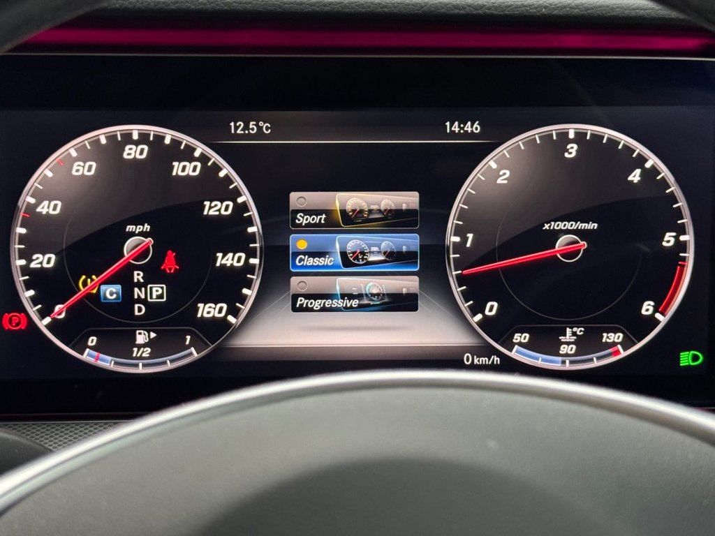 Used Mercedes-Benz E Class 2017 for sale - 76923331: Photo 35