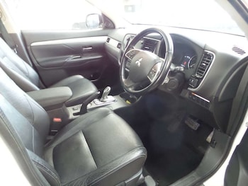 Used Mitsubishi Outlander 2014 for sale - 75947729: Photo