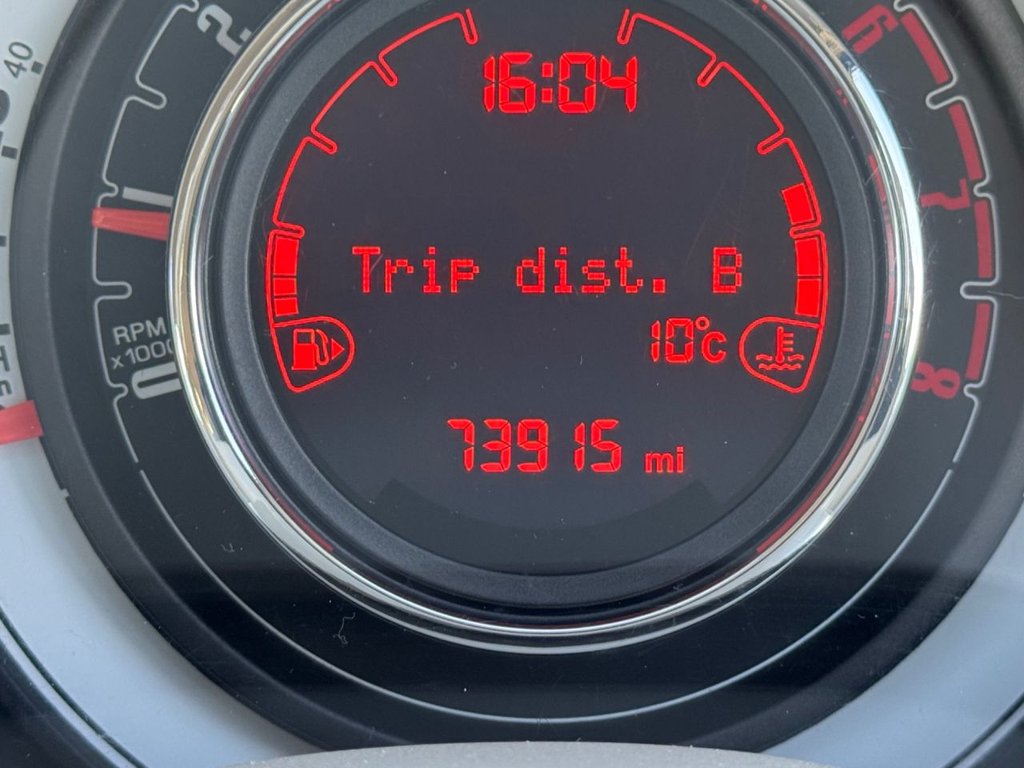 Used Fiat 500 2015 for sale - 77583065: Photo 4