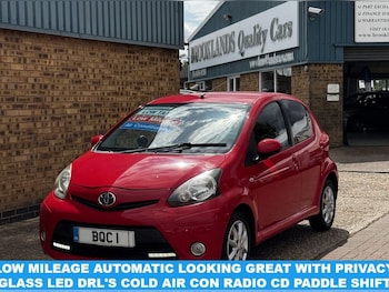 2014 (14) - 1.0 VVT-i Mode Hatchback 5 Door Chili Red Petrol MultiMode Euro 5 (AC) (68