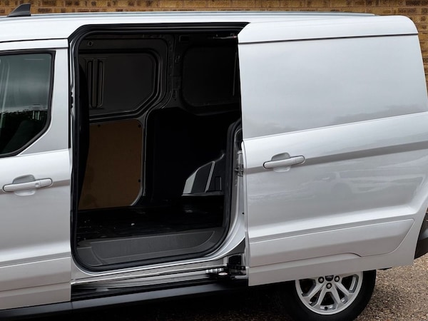 Used Ford Transit Connect 2023 for sale - 75630897: Photo 5