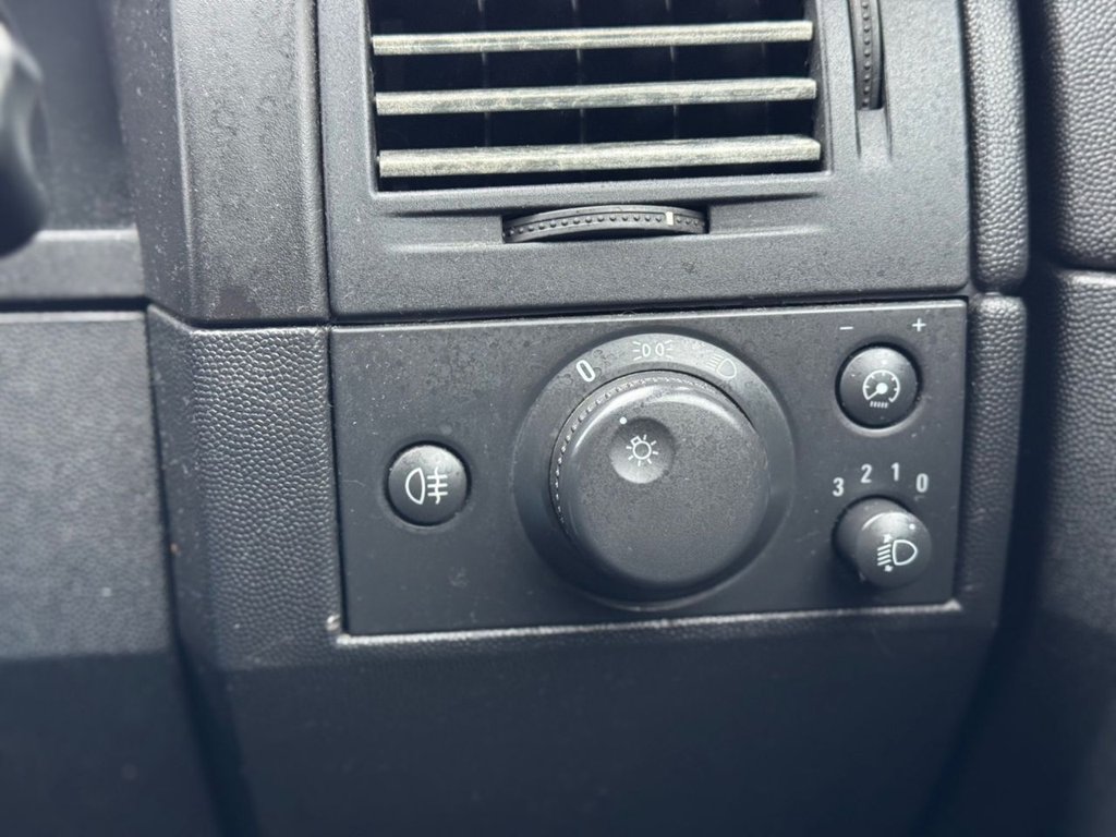 Used Vauxhall Meriva 2006 for sale - 77384272: Photo 31