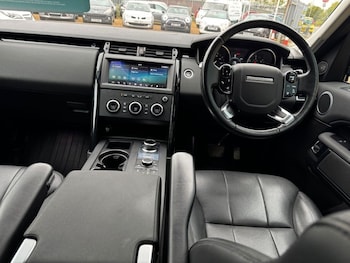 Used Land Rover Discovery 2019 for sale - 75619919: Photo