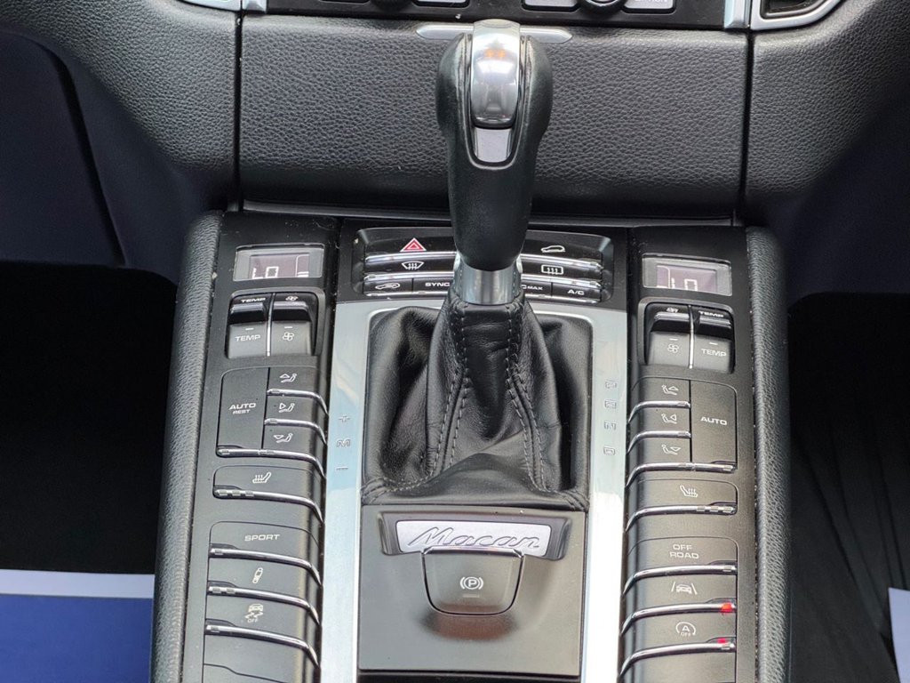 Used Porsche Macan 2016 for sale - 76203075: Photo 17