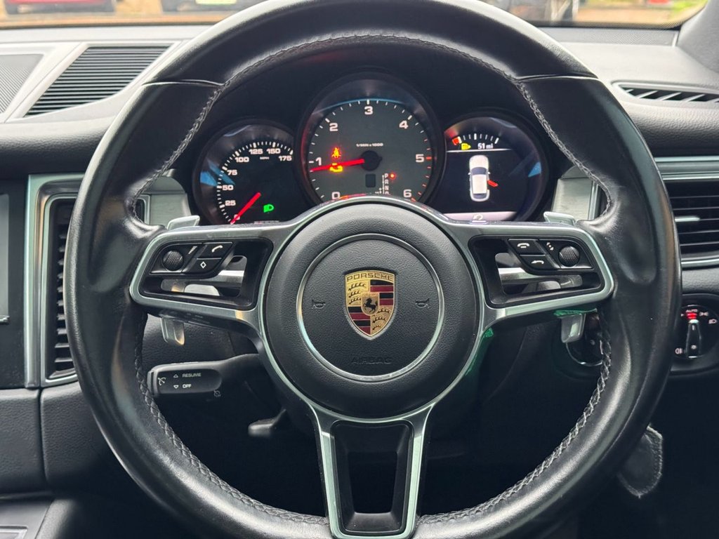 Used Porsche Macan 2016 for sale - 76203075: Photo 28