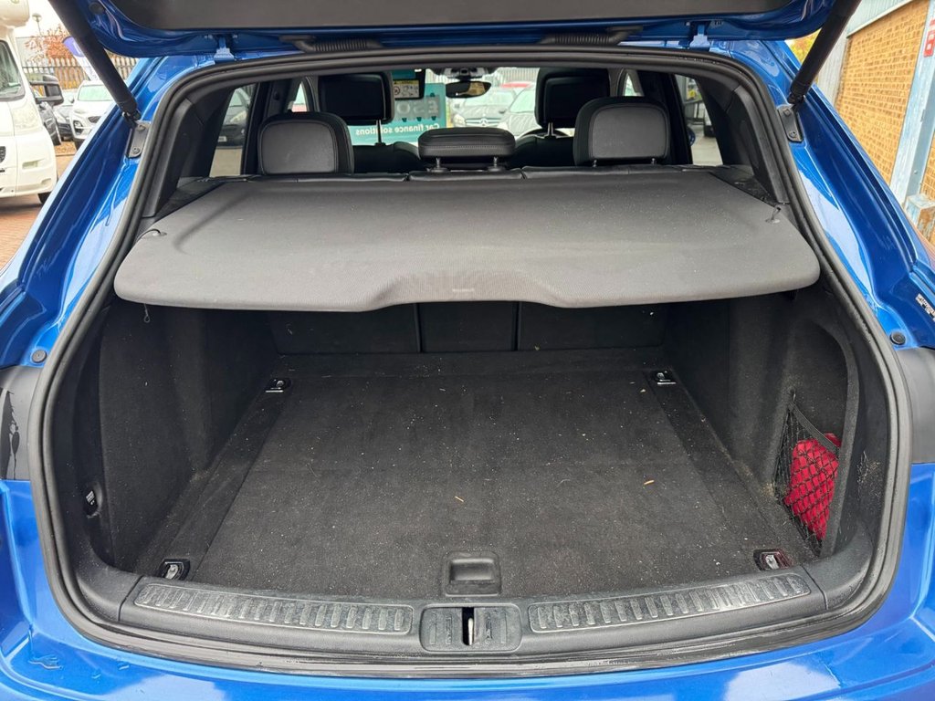 Used Porsche Macan 2016 for sale - 76203075: Photo 33