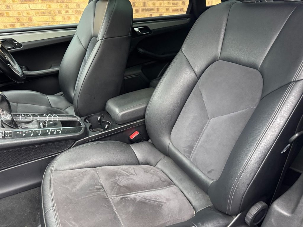 Used Porsche Macan 2016 for sale - 76203075: Photo 42