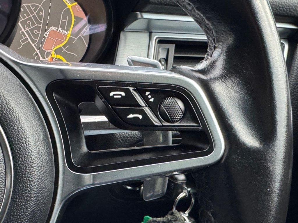 Used Porsche Macan 2016 for sale - 76203075: Photo 48