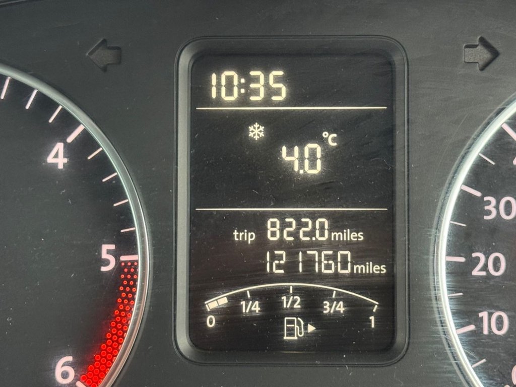 Used Volkswagen Polo 2012 for sale - 77383917: Photo 18