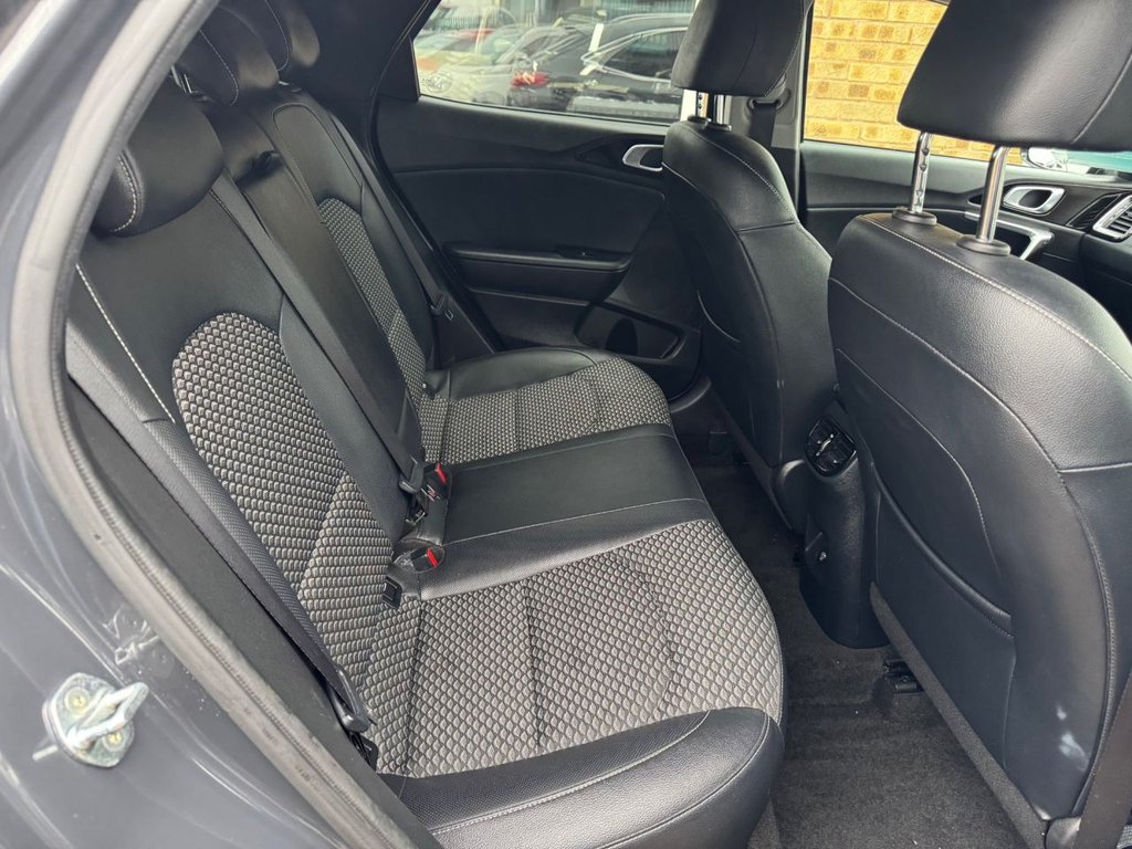 Used Kia XCeed 2022 for sale - 77133601: Photo 44