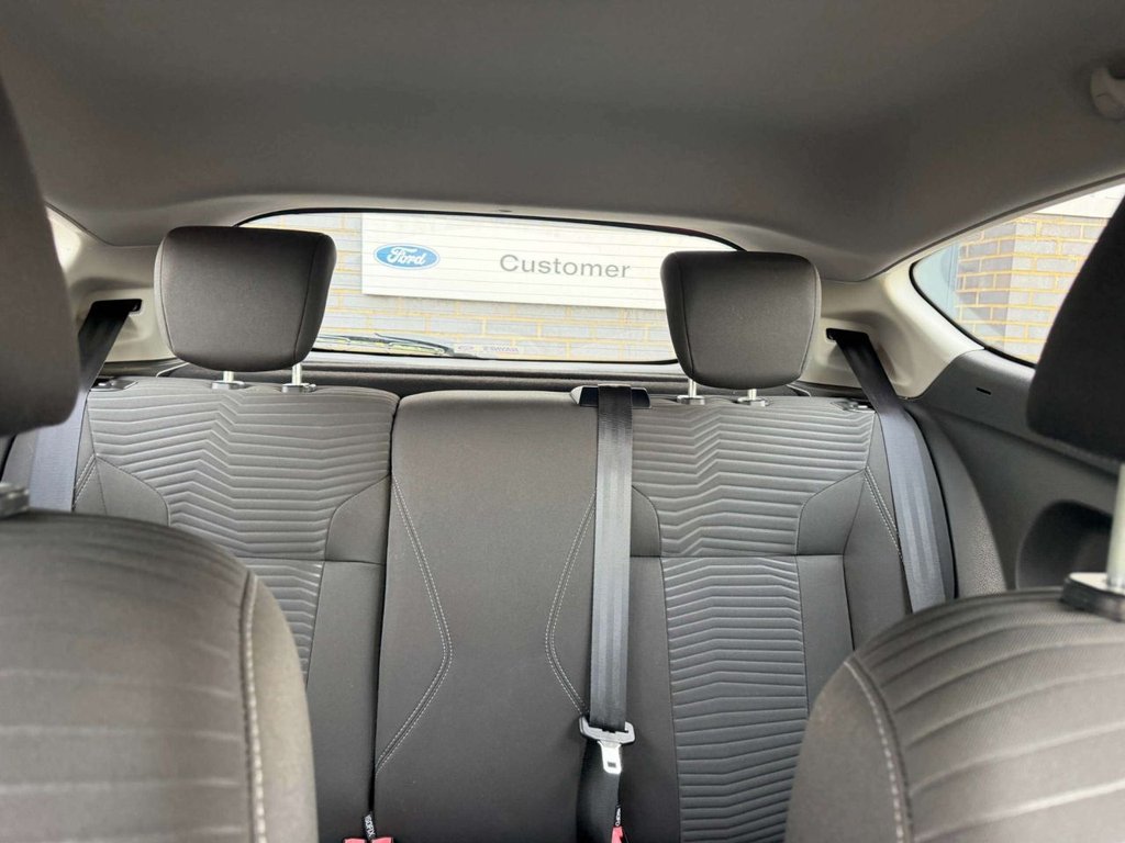 Used Ford Fiesta 2016 for sale - 77452042: Photo 4