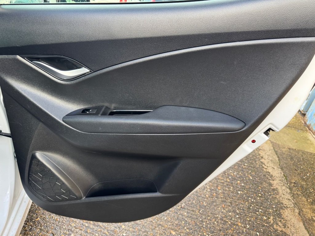 Used Hyundai Ix20 2015 for sale - 76848104: Photo 49