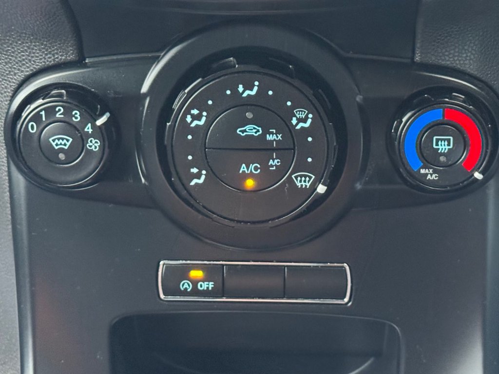 Used Ford Fiesta 2017 for sale - 76569929: Photo 41