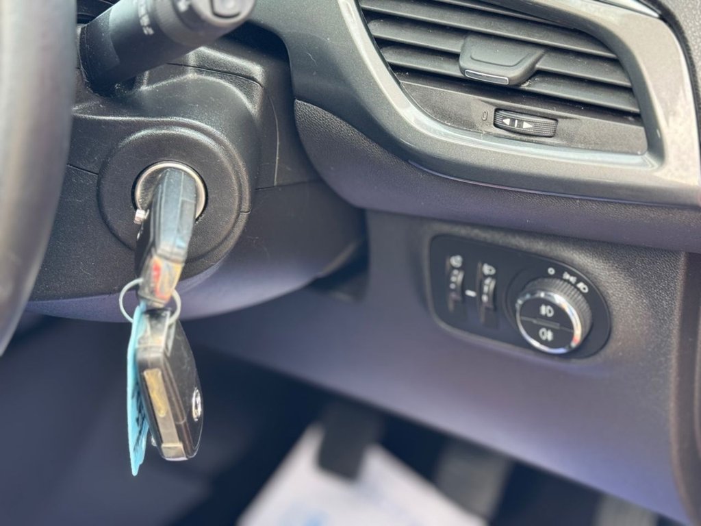 Used Vauxhall Corsa 2015 for sale - 77734226: Photo 35