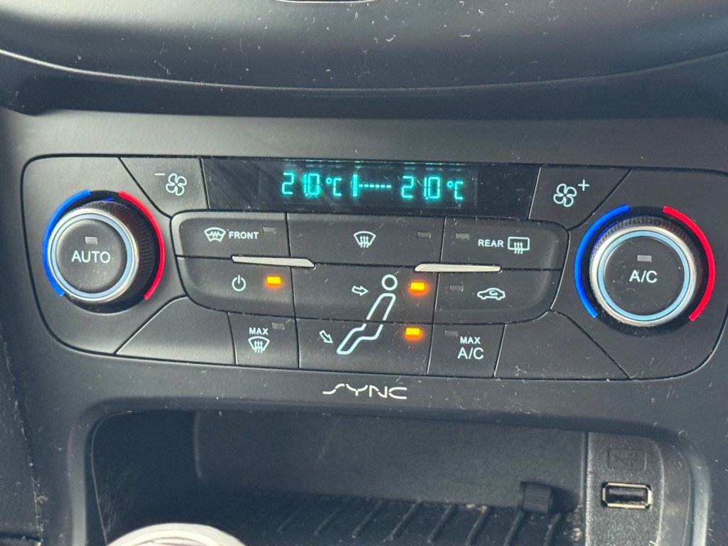 Used Ford Focus 2015 for sale - 76236118: Photo 26