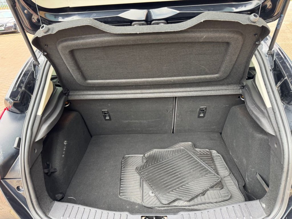 Used Ford Focus 2015 for sale - 76236118: Photo 40