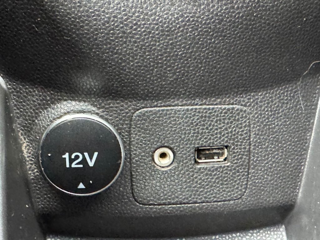 Used Ford Fiesta 2013 for sale - 76266507: Photo 12