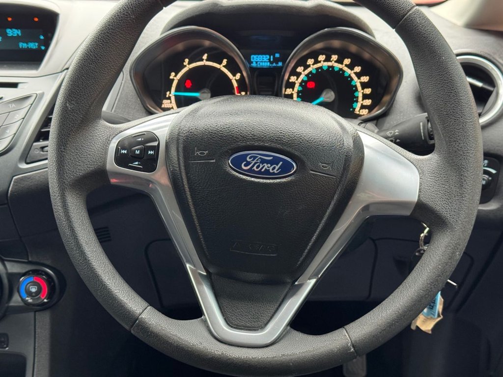 Used Ford Fiesta 2013 for sale - 76266507: Photo 16