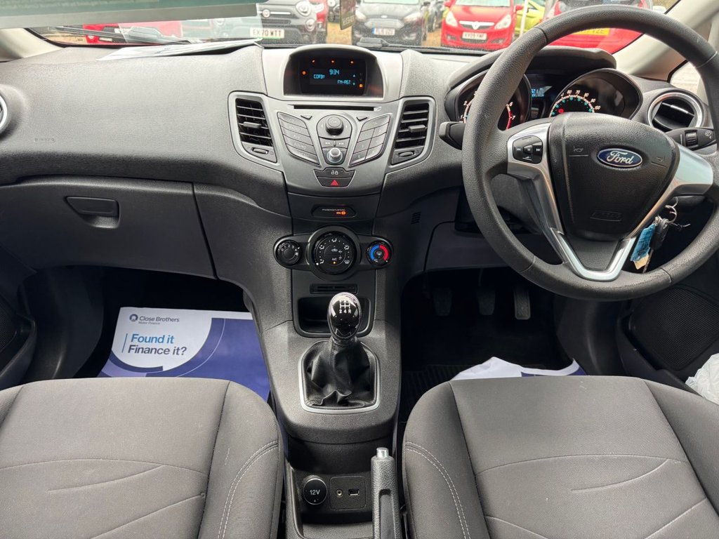 Used Ford Fiesta 2013 for sale - 76266507: Photo 2
