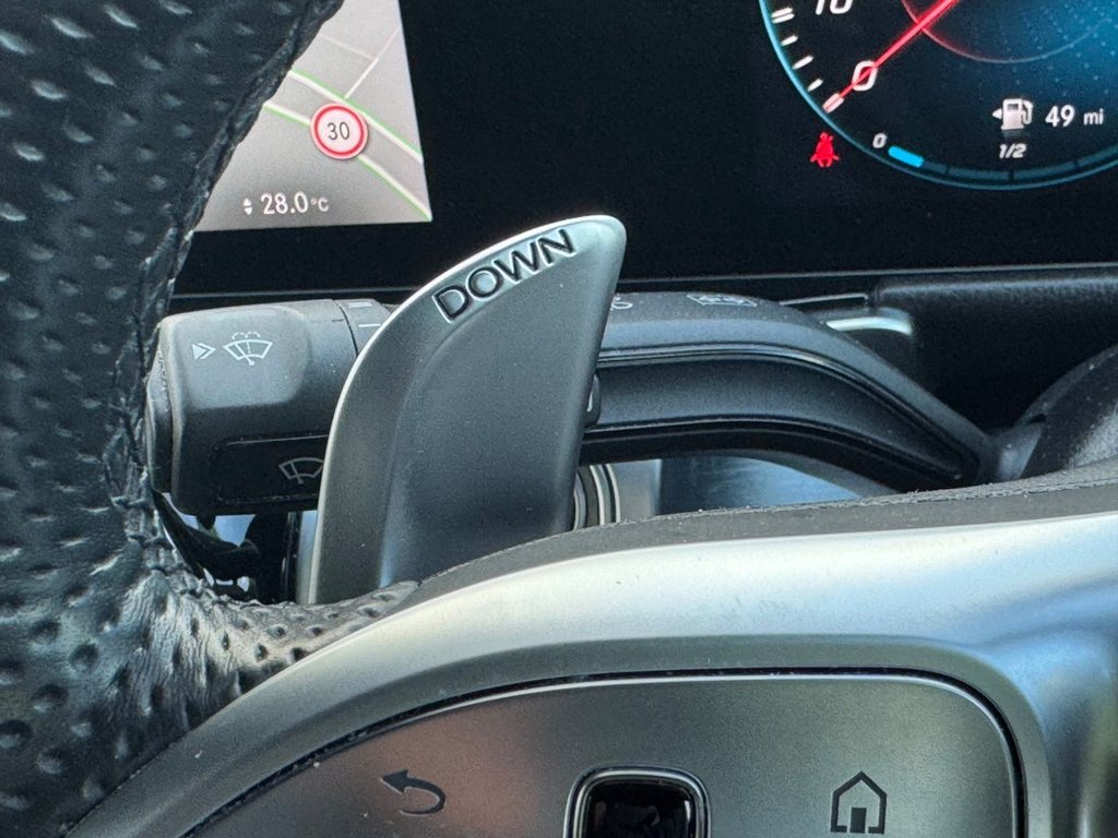 Used Mercedes-Benz GLB 2021 for sale - 76698637: Photo 33