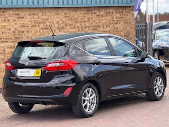 Used Ford Fiesta 2017 for sale - 79394670: Photo