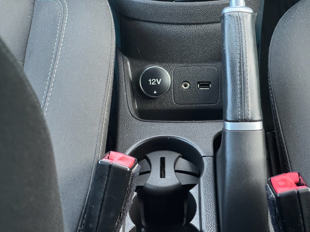 Used Ford Fiesta 2015 for sale - 76570606: Photo 30