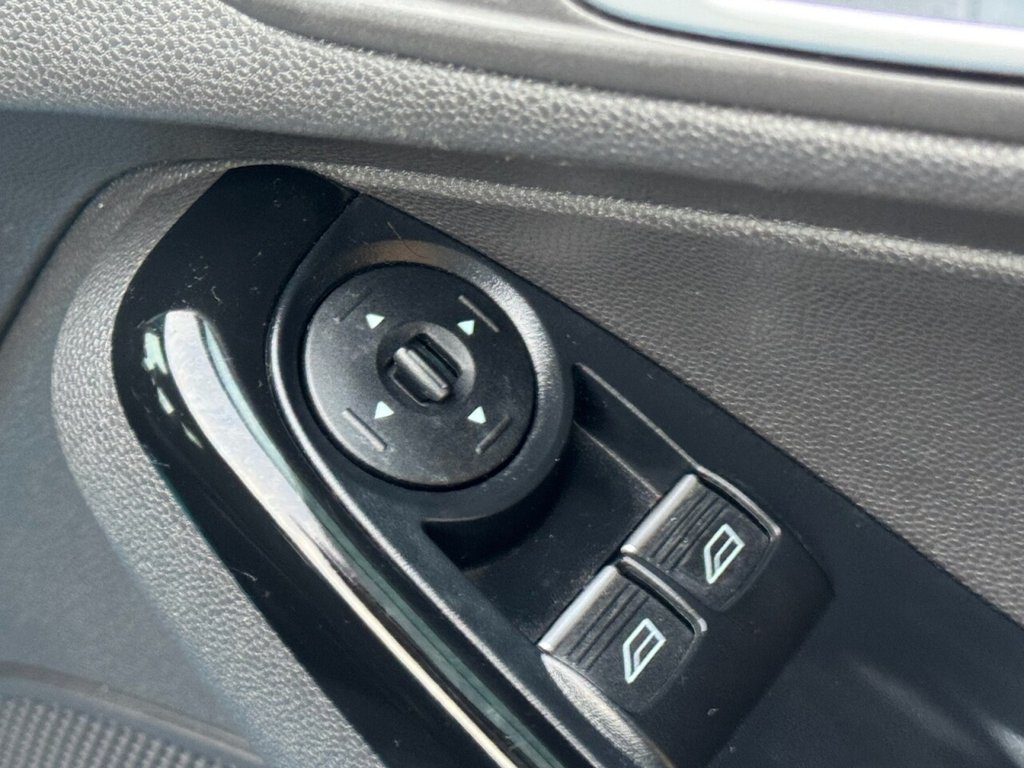 Used Ford Fiesta 2015 for sale - 76570606: Photo 44