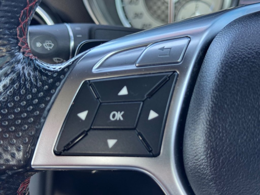 Used Mercedes-Benz SLK 2012 for sale - 77792492: Photo 46