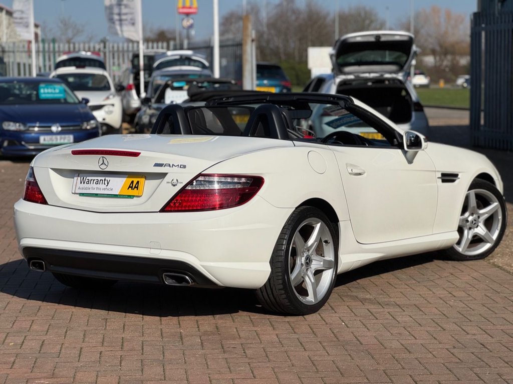 Used Mercedes-Benz SLK 2012 for sale - 77792492: Photo 9
