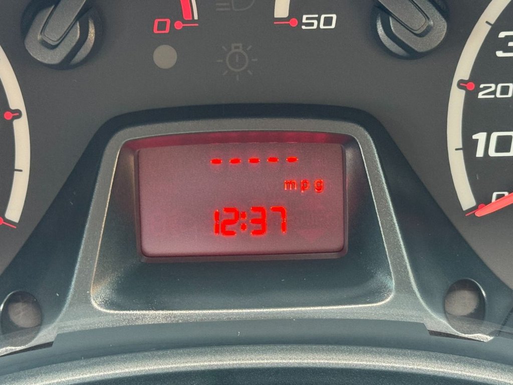 Used Ford Ka 2012 for sale - 75947544: Photo 32