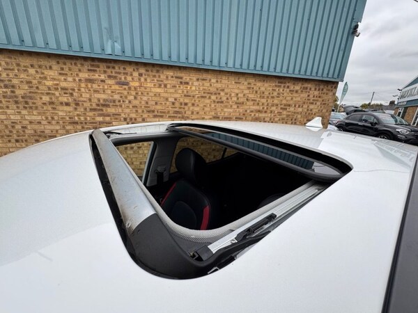 Used Kia Picanto 2020 for sale - 76279378: Photo 15