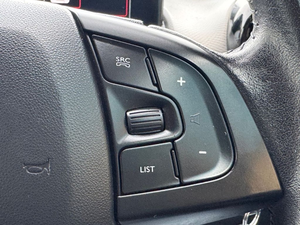 Used Citroen C4 Cactus 2018 for sale - 77849851: Photo 16