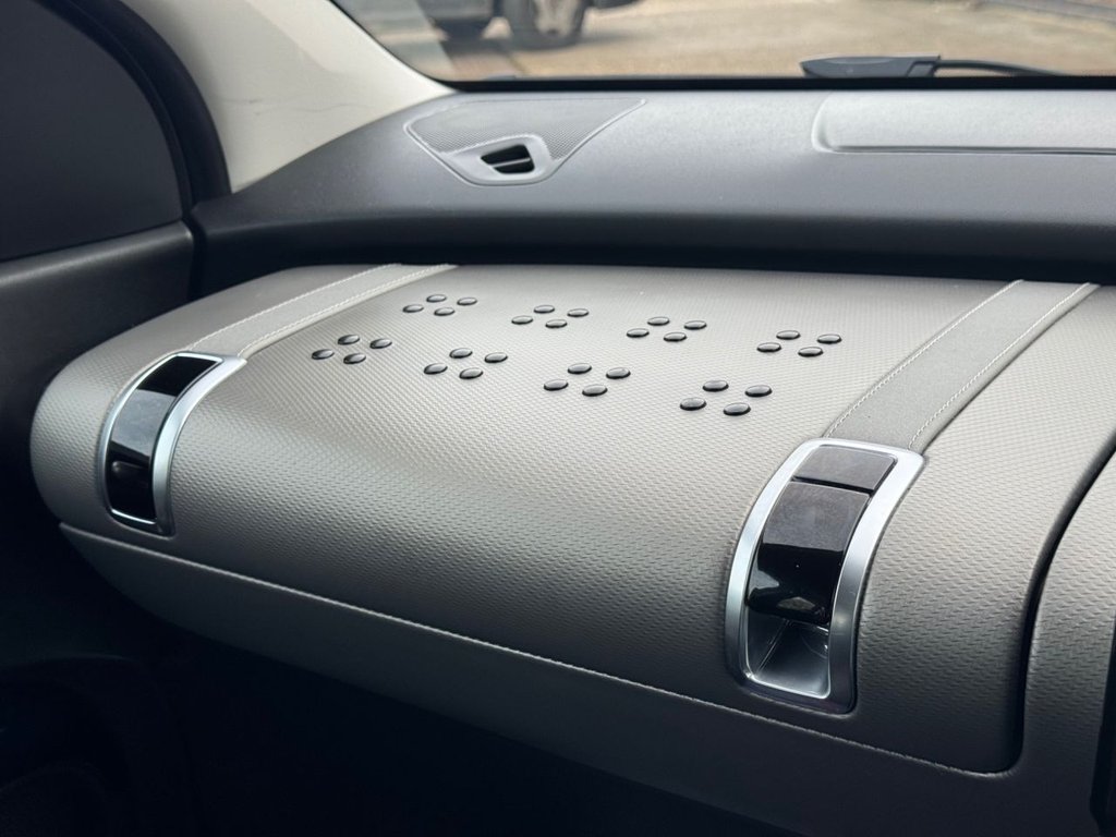 Used Citroen C4 Cactus 2018 for sale - 77849851: Photo 28