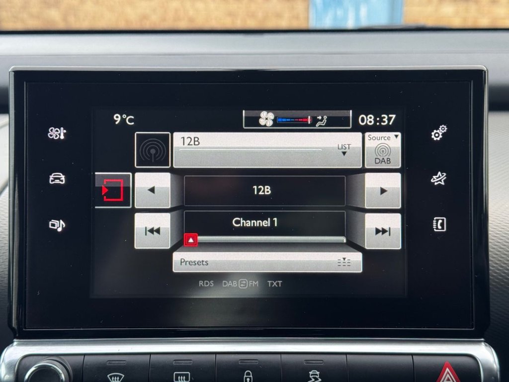 Used Citroen C4 Cactus 2018 for sale - 77849851: Photo 32