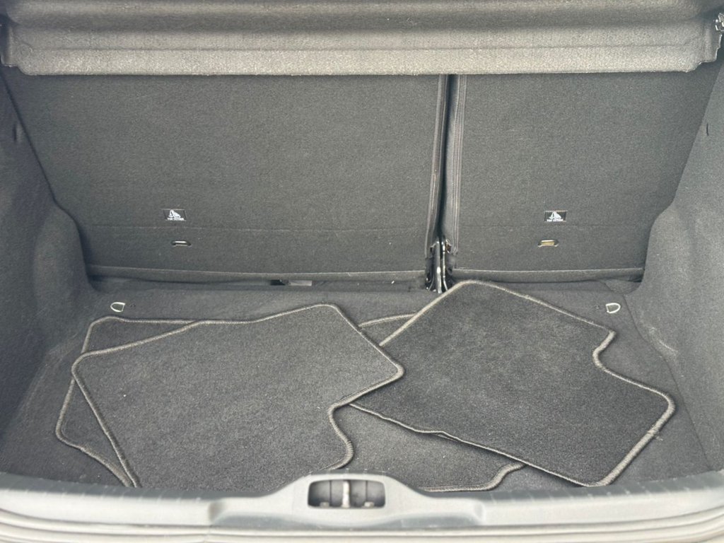 Used Citroen C4 Cactus 2018 for sale - 77849851: Photo 45