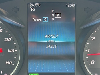Used Mercedes-Benz C Class 2019 for sale - 79422957: Photo