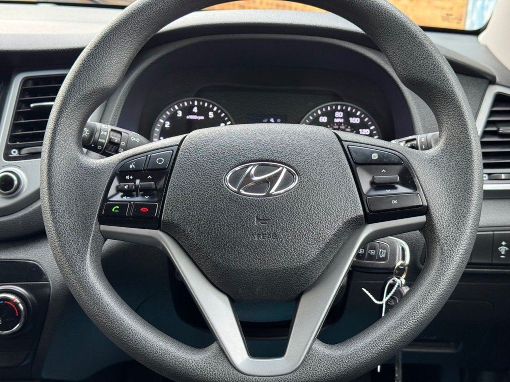 Used Hyundai TUCSON 2017 for sale - 76303712: Photo 16