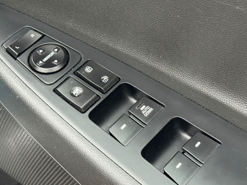 Used Hyundai TUCSON 2017 for sale - 76303712: Photo 18