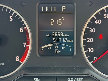 Used Volkswagen Polo 2010 for sale - 79313404: Photo