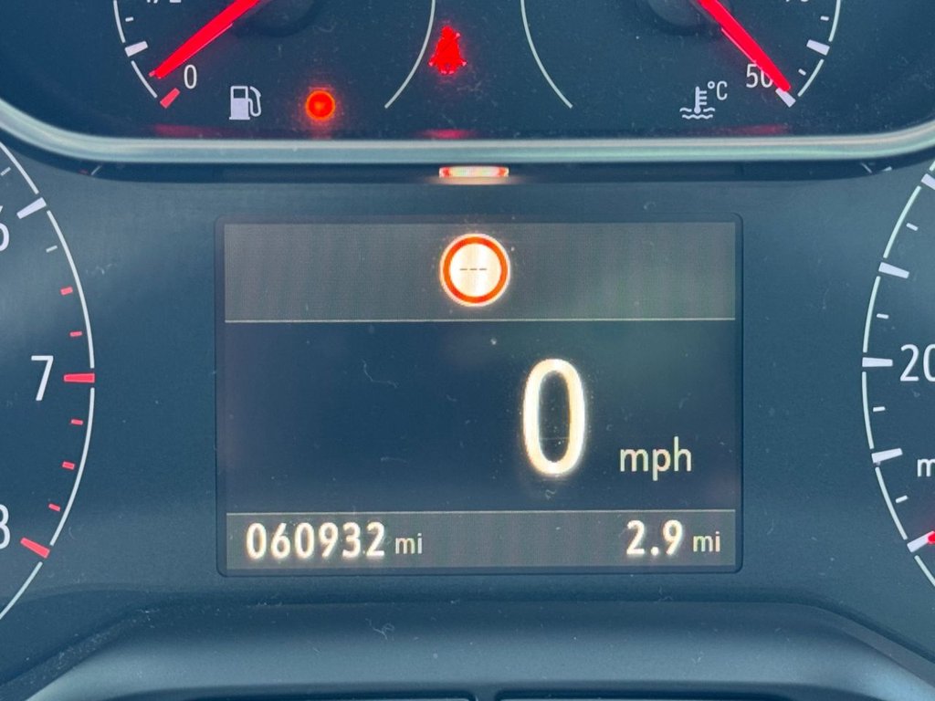 Used Vauxhall Crossland X 2018 for sale - 78056659: Photo 24