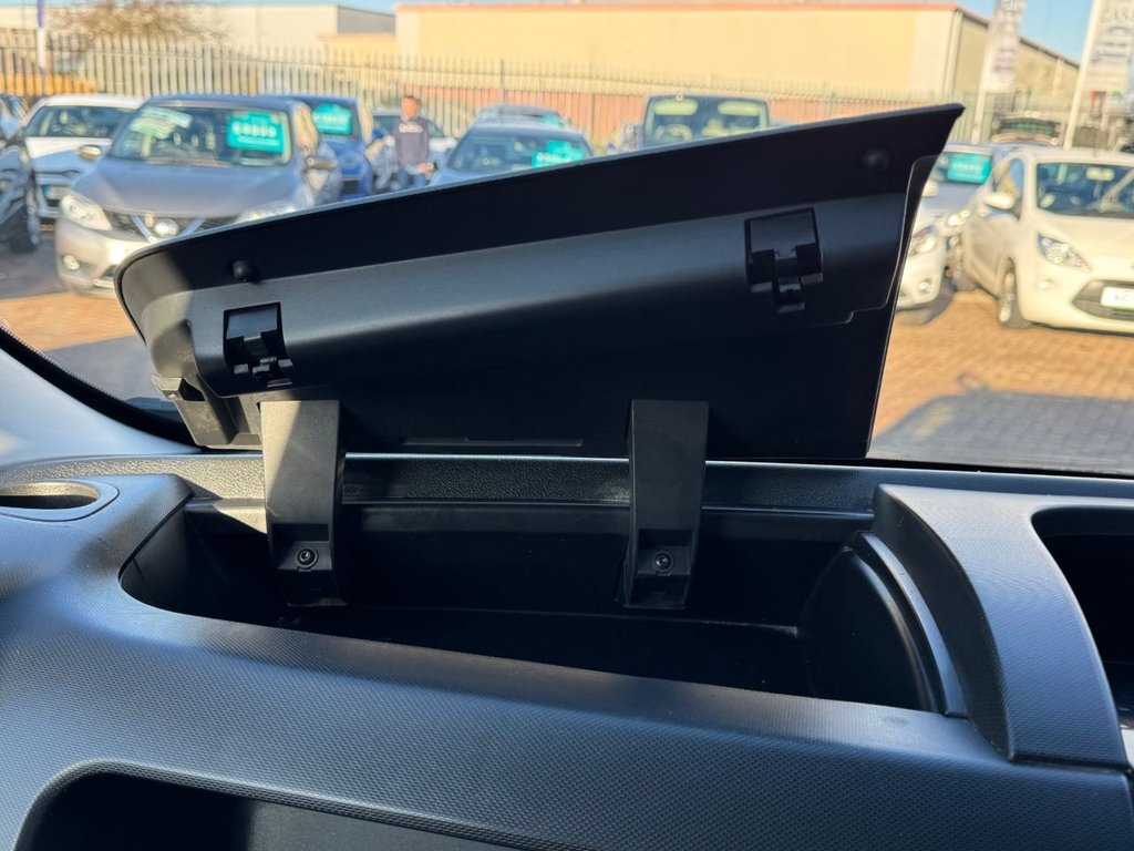 Used Vauxhall Vivaro 2017 for sale - 77161480: Photo 24